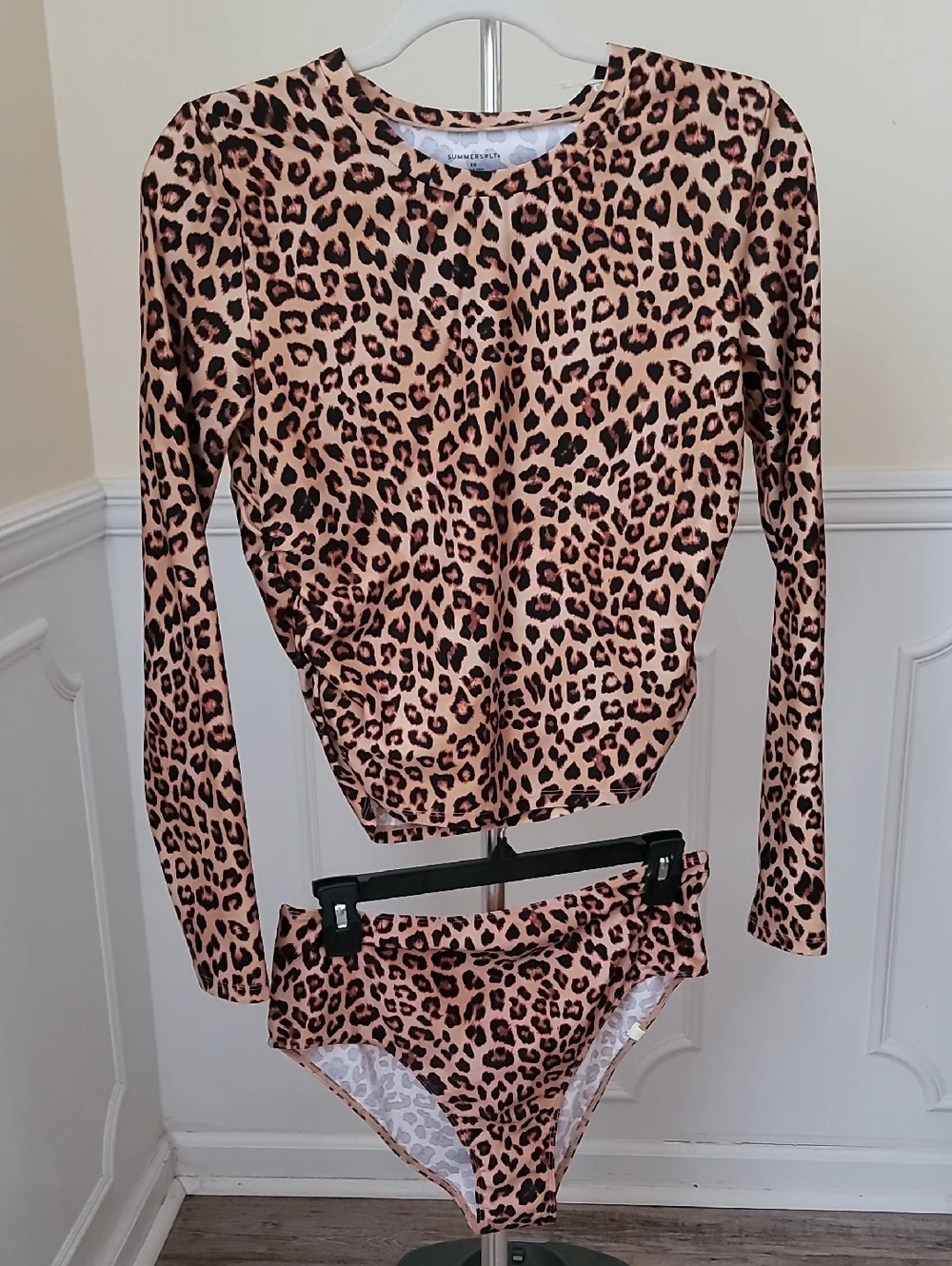 SZ 10 M SUMMERSALT Sunny Day Rash Guard High Leg Mid Rise Bikini Bottom Leopard - Picture 4 of 14